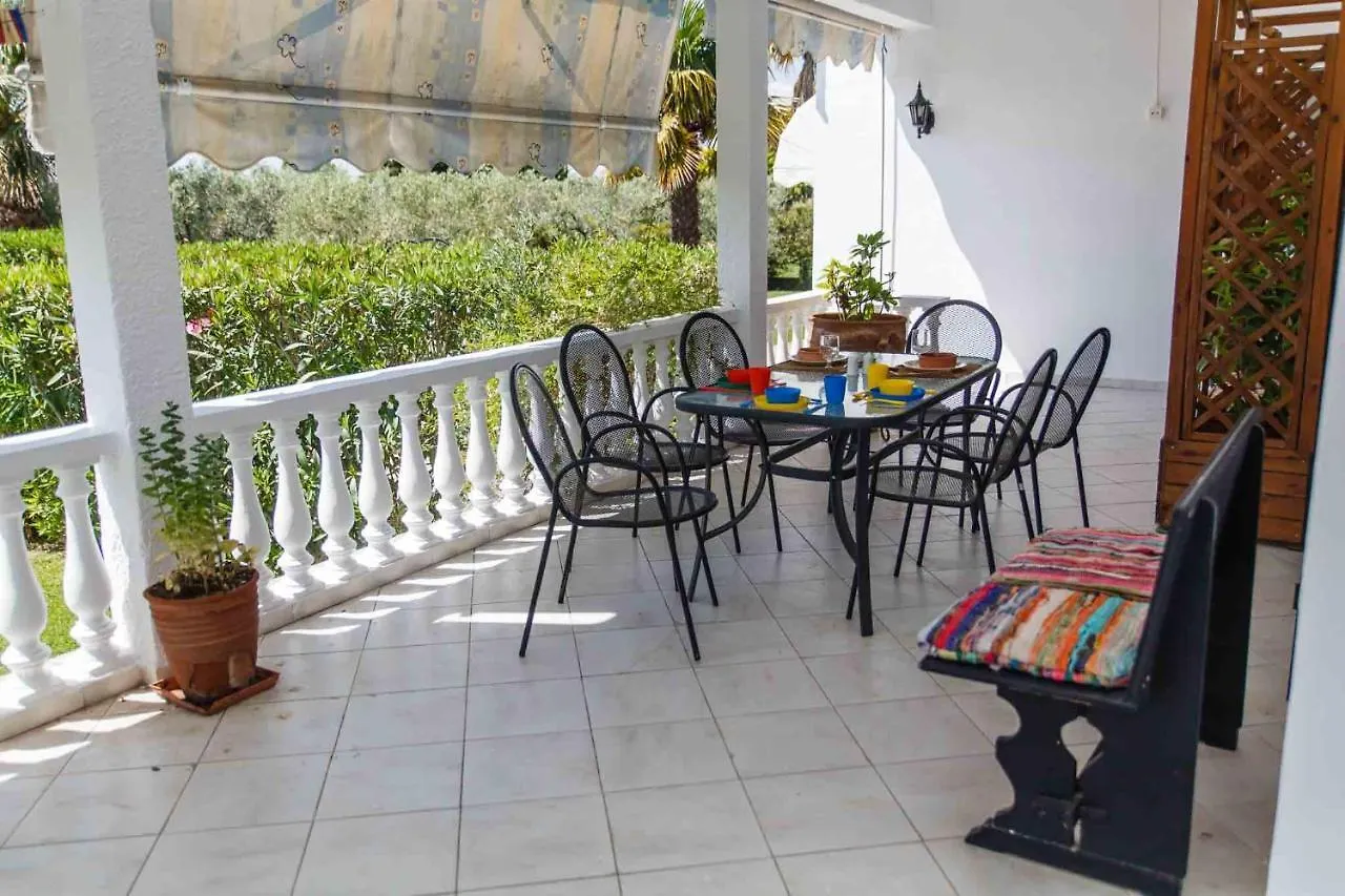 Seaside Villa Halkidiki Nea Iraklia 0*,